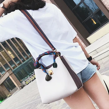 Krepšiai moterų rankinės dizaineris Vasarą naujas plačiajuosčio ryšio pečių maišą korėjos versija, kad laukiniai 